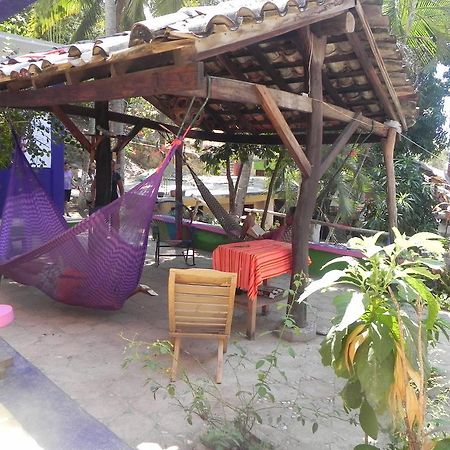 Hôtel El Almendro à Puerto Ángel Extérieur photo